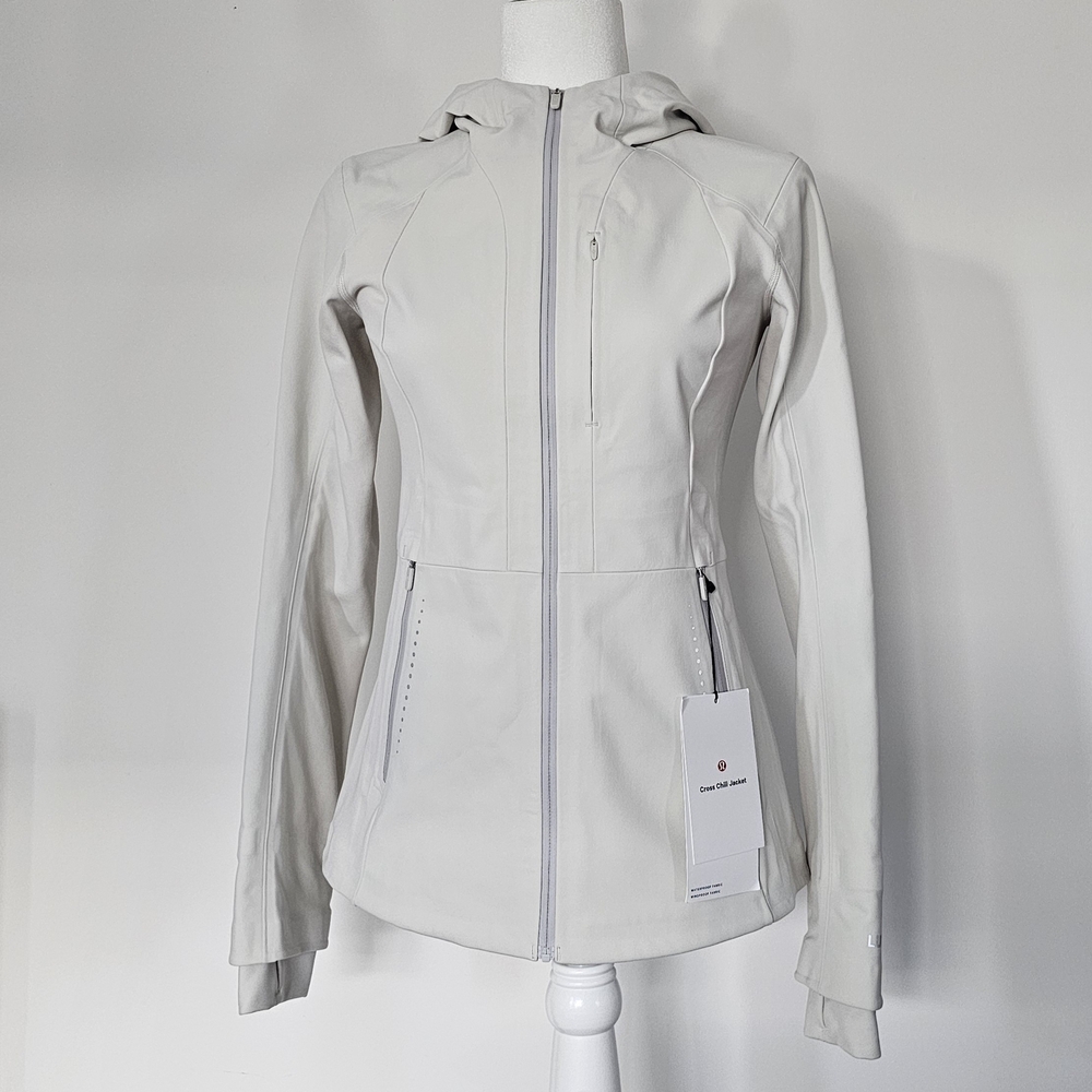Lululemon Cross Chill Jacket *RepelShell | size 6 | Bone